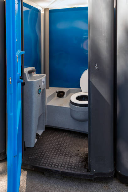 Best Event porta potty rental  in De Soto, KS