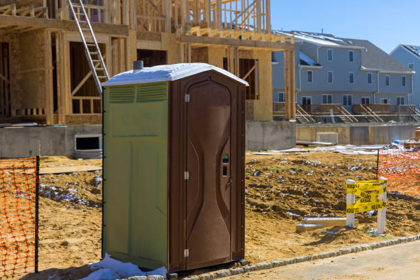 Best Porta potty rental near me  in De Soto, KS